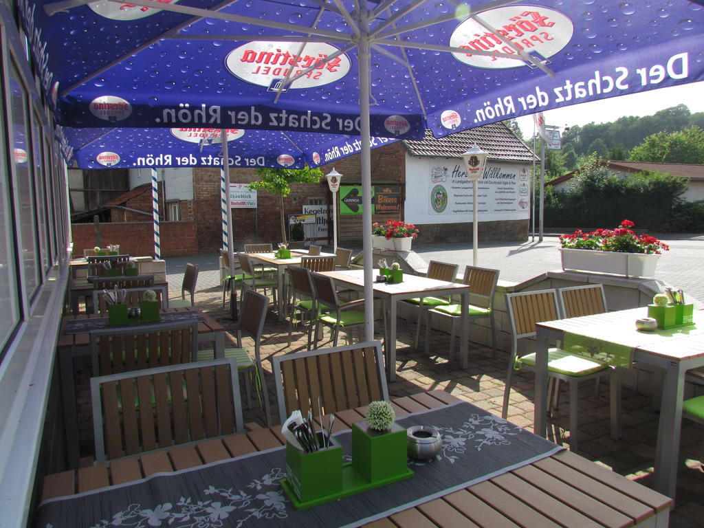 Rhoenblick Landhotel - Restaurant - Countrypub Petersberg  Exterior photo